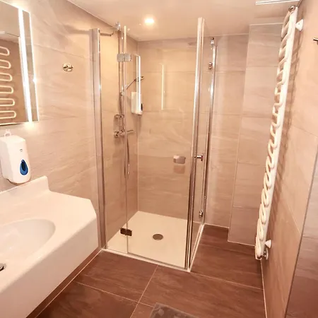 Hotel Reisslerhof 3*